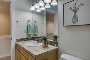1214 6th Ave N, Seattle, WA 98109, USA Photo 24