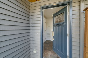 1214 6th Ave N, Seattle, WA 98109, USA Photo 3