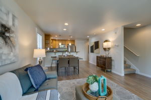1214 6th Ave N, Seattle, WA 98109, USA Photo 17