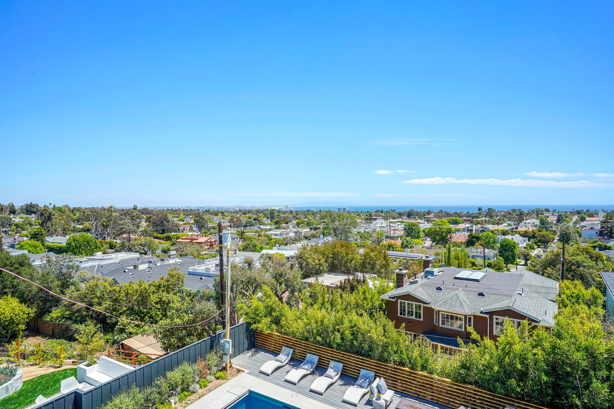 15312 Whitfield -94