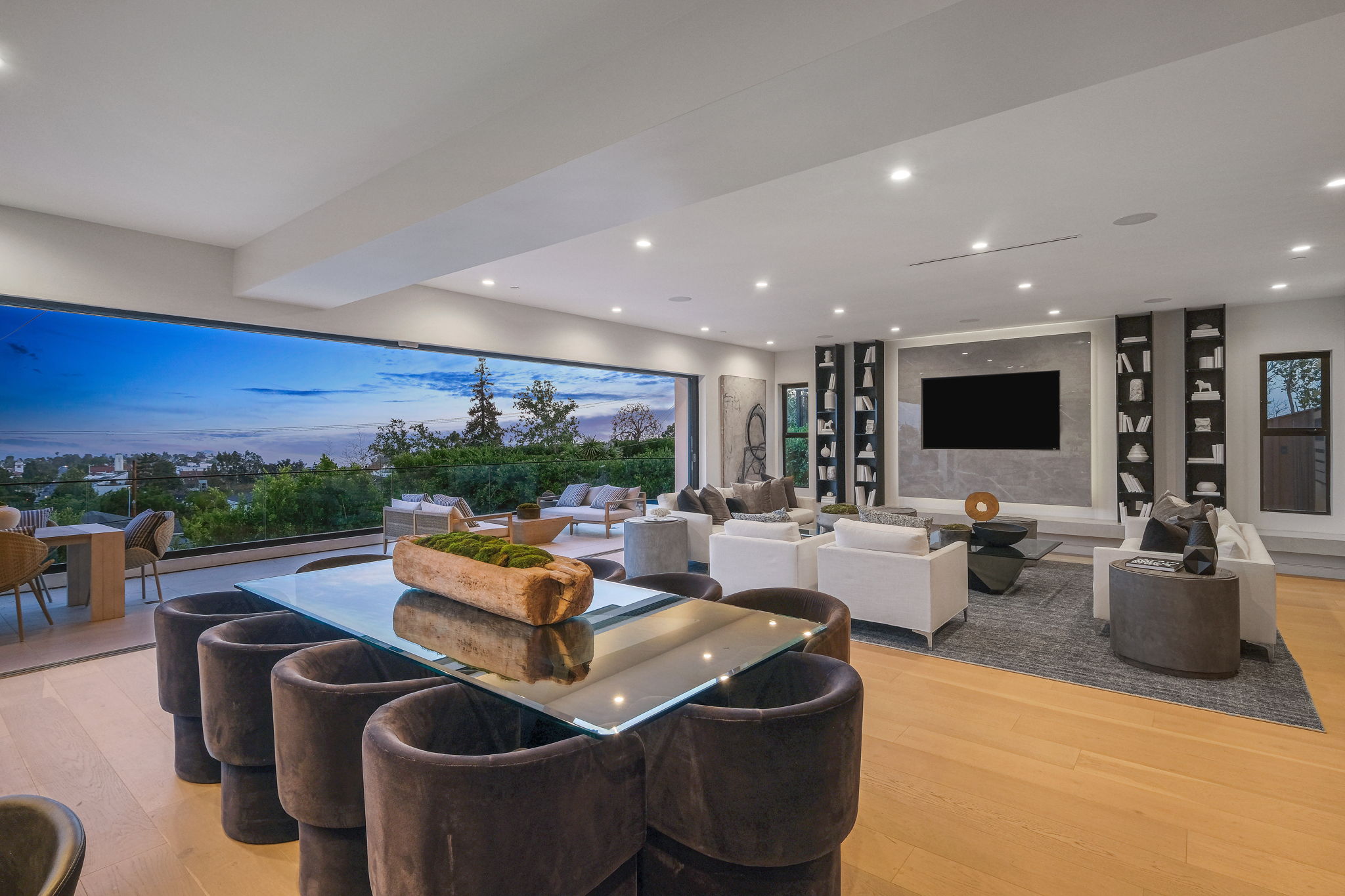 15312 Whitfield Ave, Pacific Palisades, CA 90272, US Photo 46