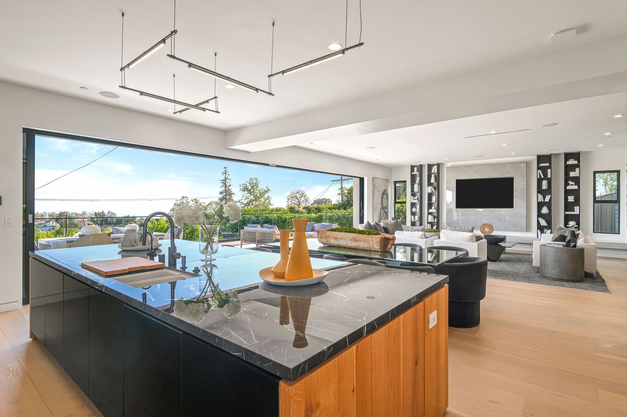 15312 Whitfield Ave, Pacific Palisades, CA 90272, US Photo 14