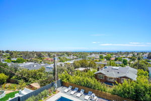 15312 Whitfield -94