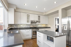 15183 Shining Star Ln, San Leandro, CA 94579, US Photo 13