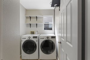 15183 Shining Star Ln, San Leandro, CA 94579, US Photo 21