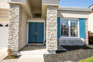 15183 Shining Star Ln, San Leandro, CA 94579, US Photo 2