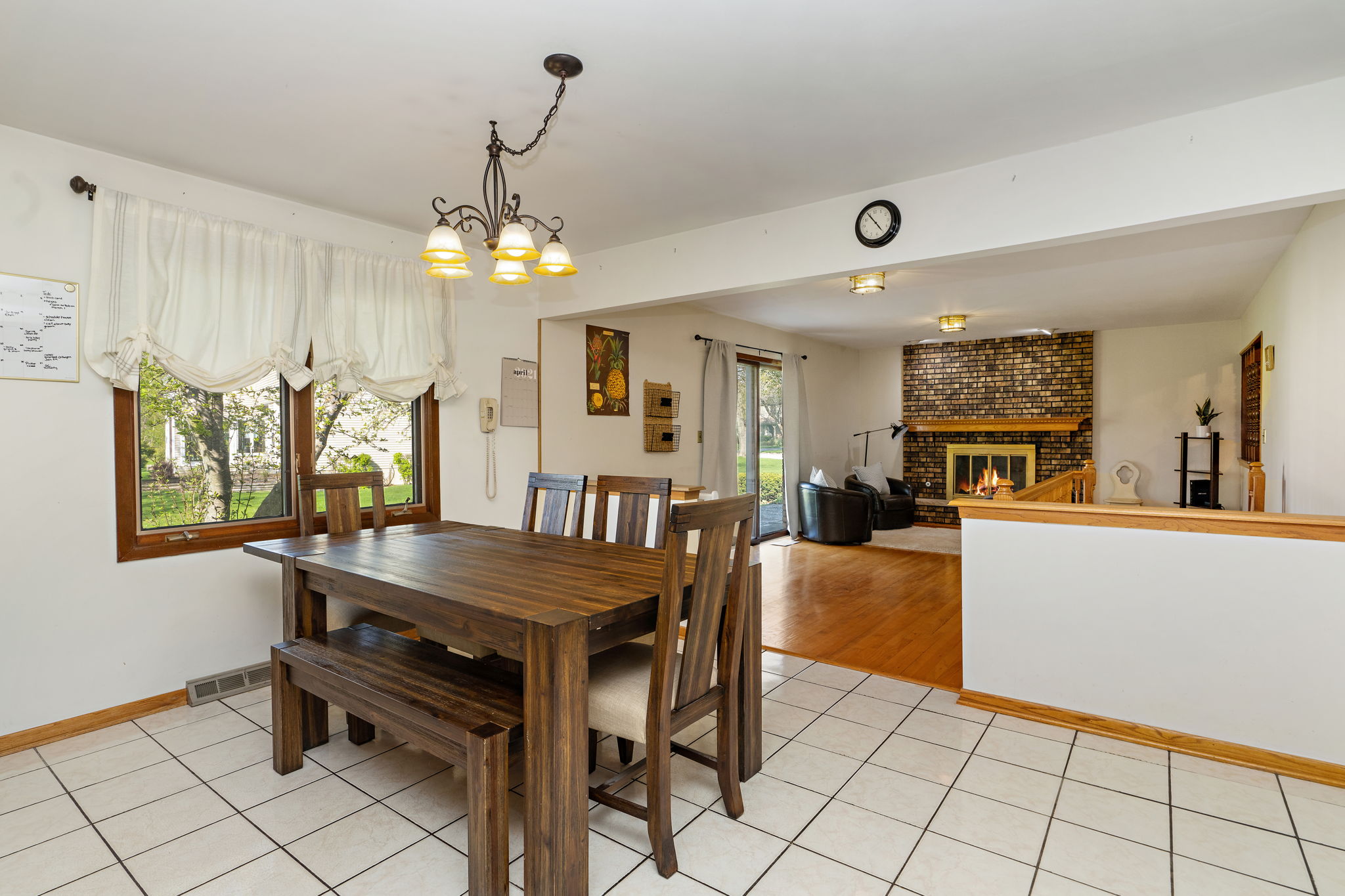 1200 Lexington Dr, Algonquin, IL 60102, US Photo 12