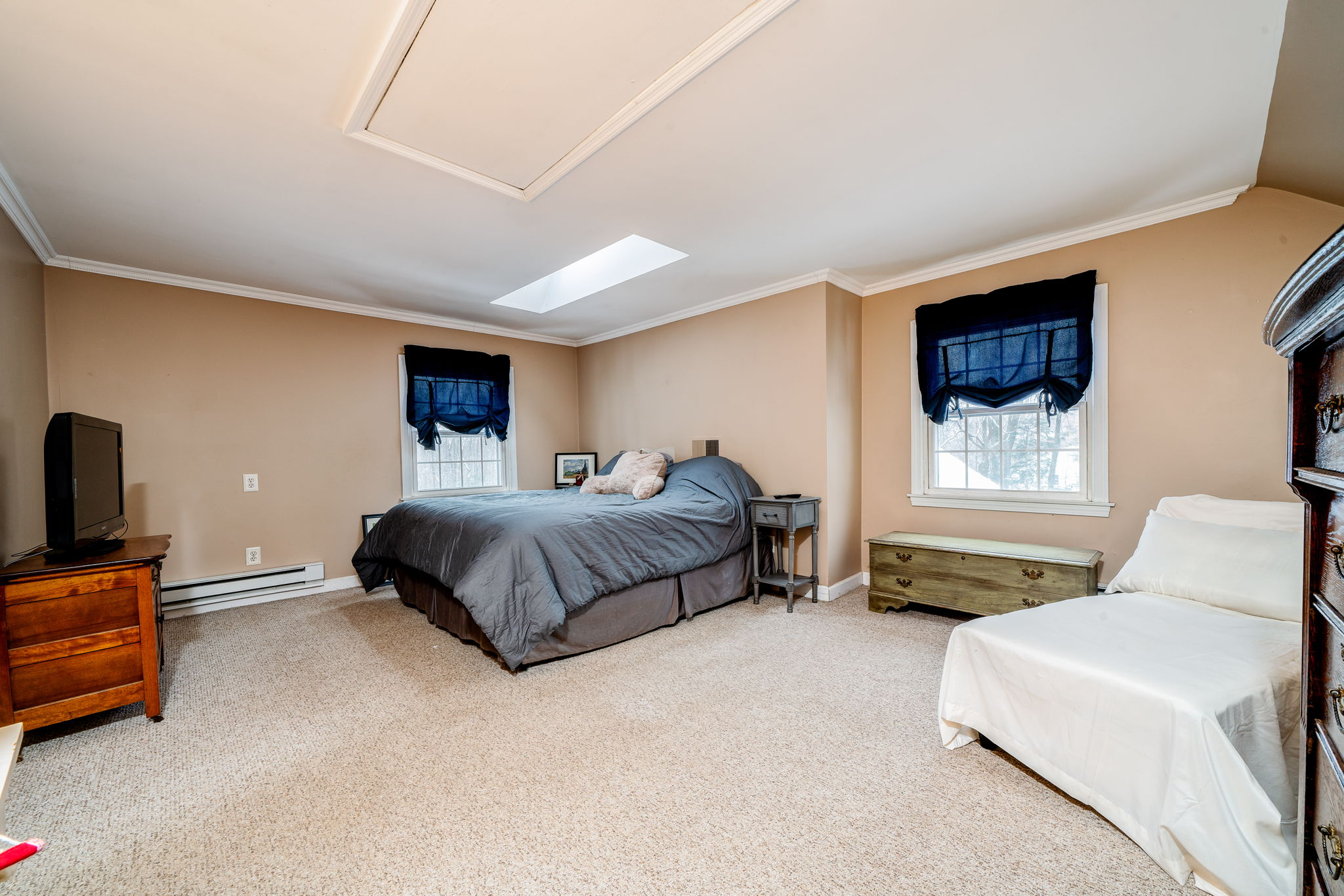 671 Andrews St, Southington, CT 06489, US Photo 57