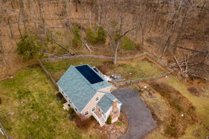 671 Andrews St, Southington, CT 06489, US Photo 13