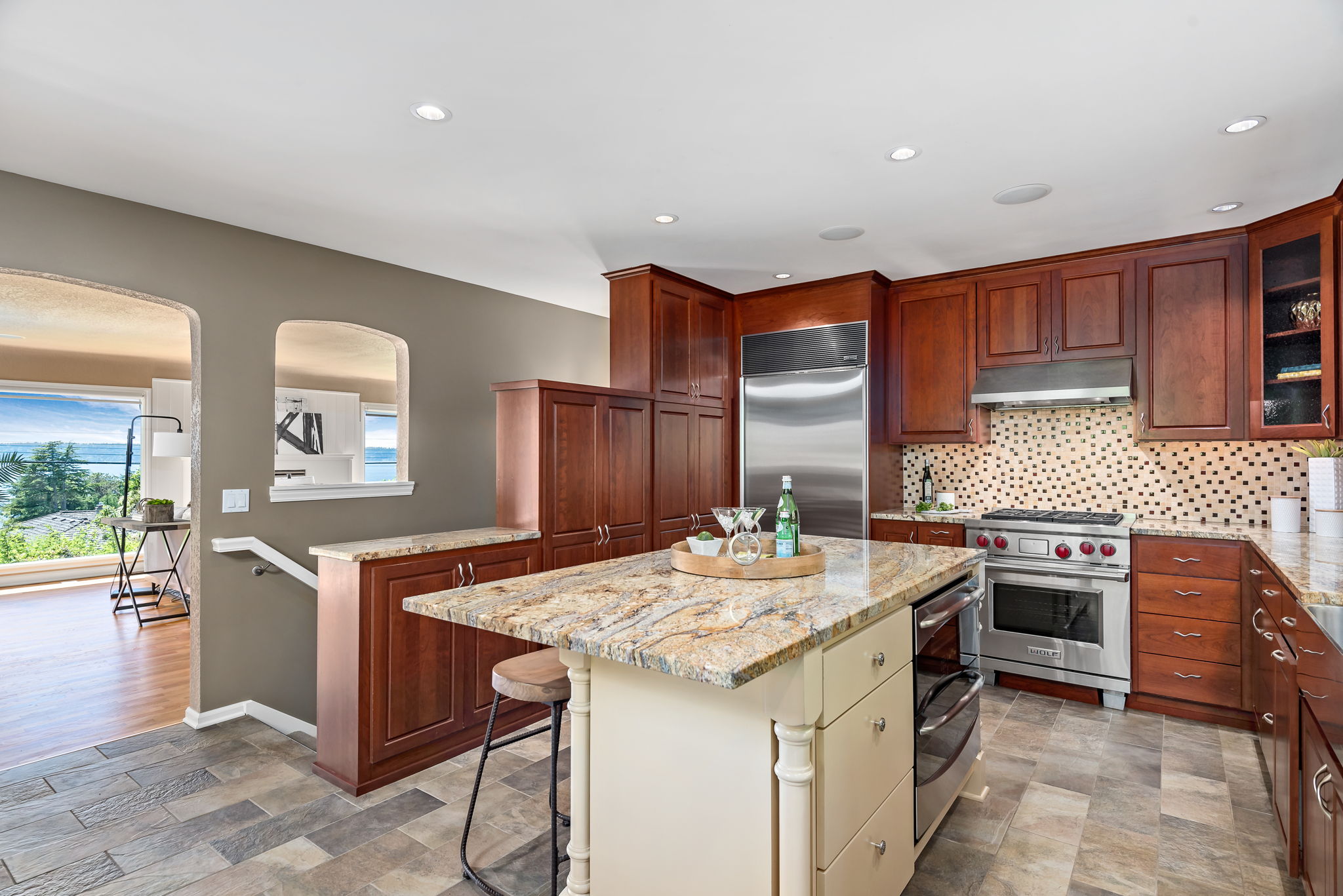 12512 Marine View Dr SW, Burien, WA 98146, US Photo 29