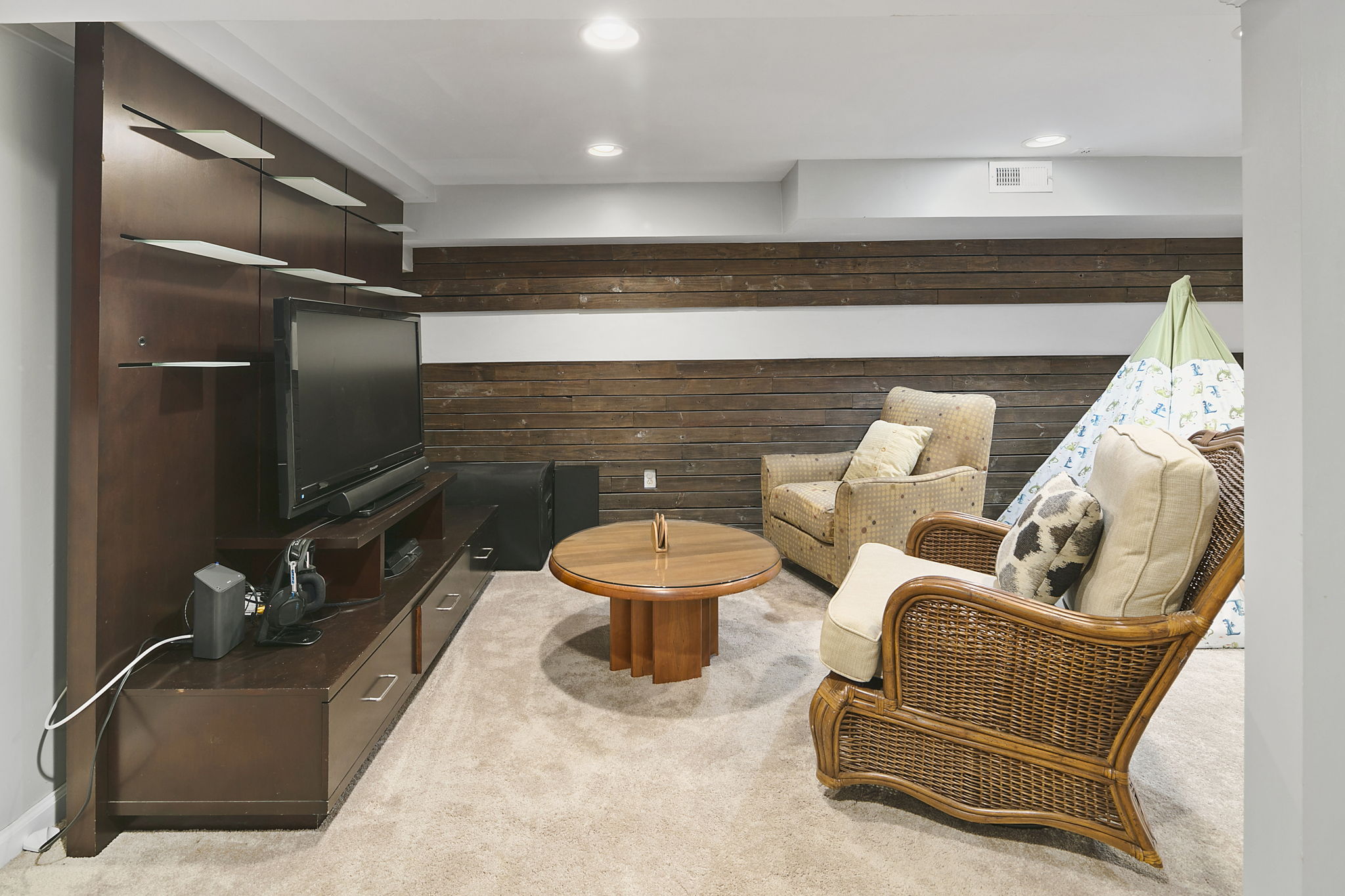 5013 7th Pl NW, Washington, DC 20011, US Photo 36