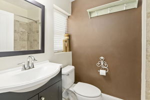 5013 7th Pl NW, Washington, DC 20011, US Photo 29