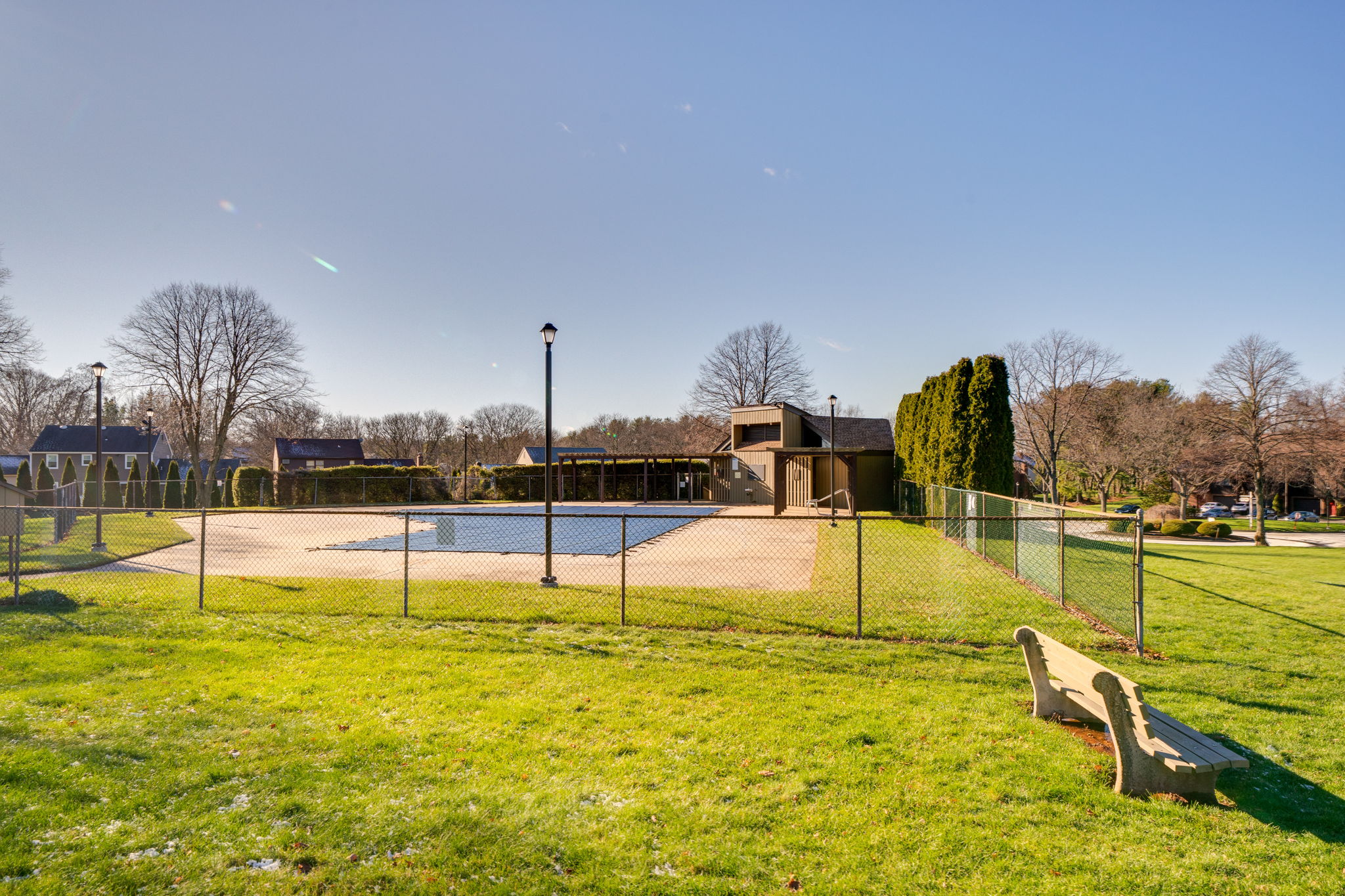 41 Seneca Dr, Meriden, CT 06450, US Photo 7