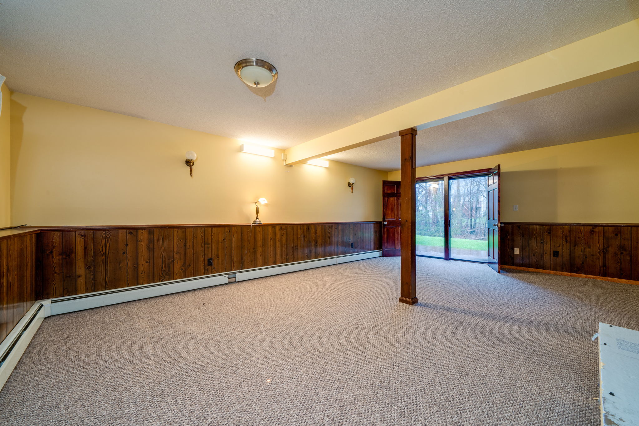 41 Seneca Dr, Meriden, CT 06450, US Photo 34