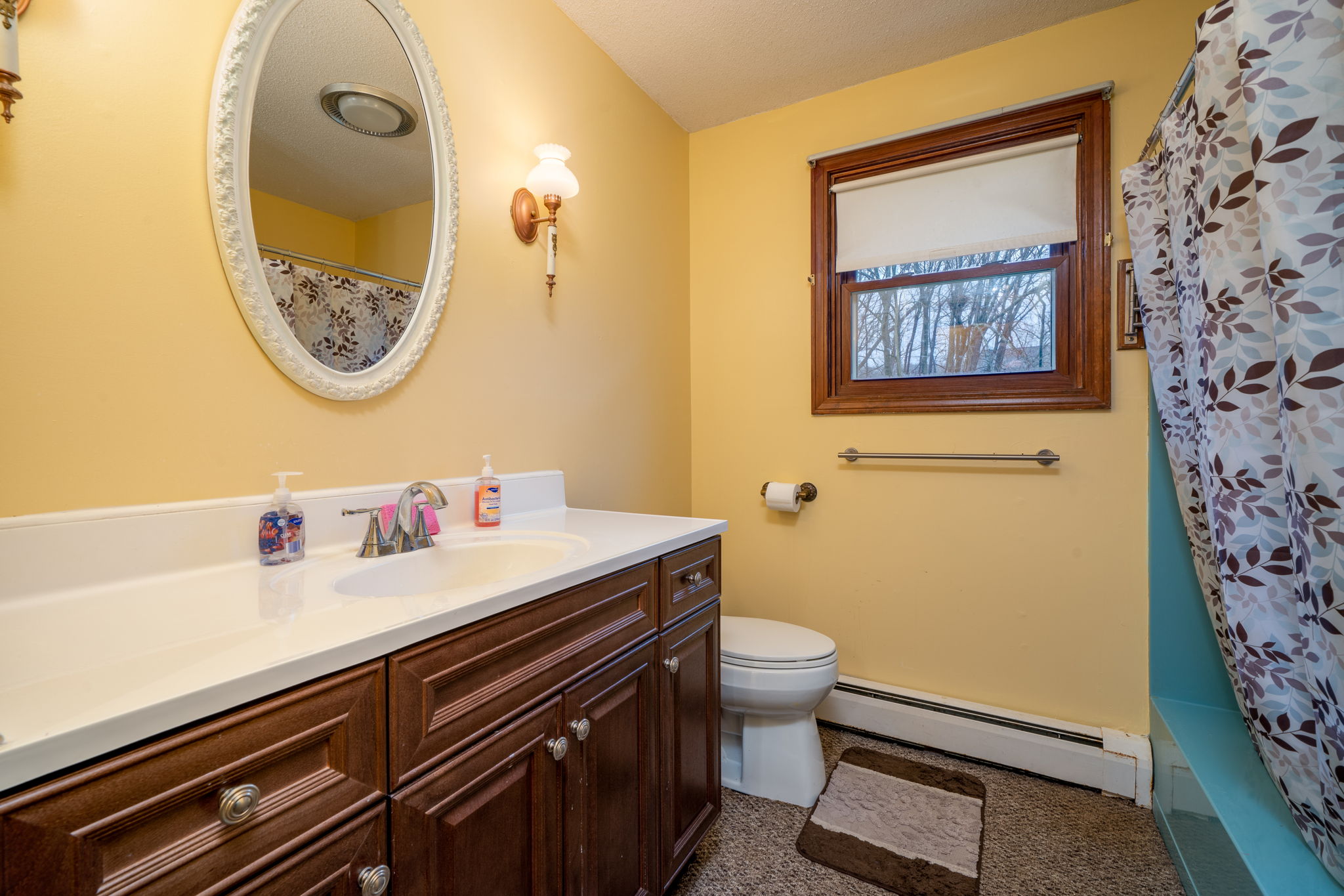 41 Seneca Dr, Meriden, CT 06450, US Photo 32