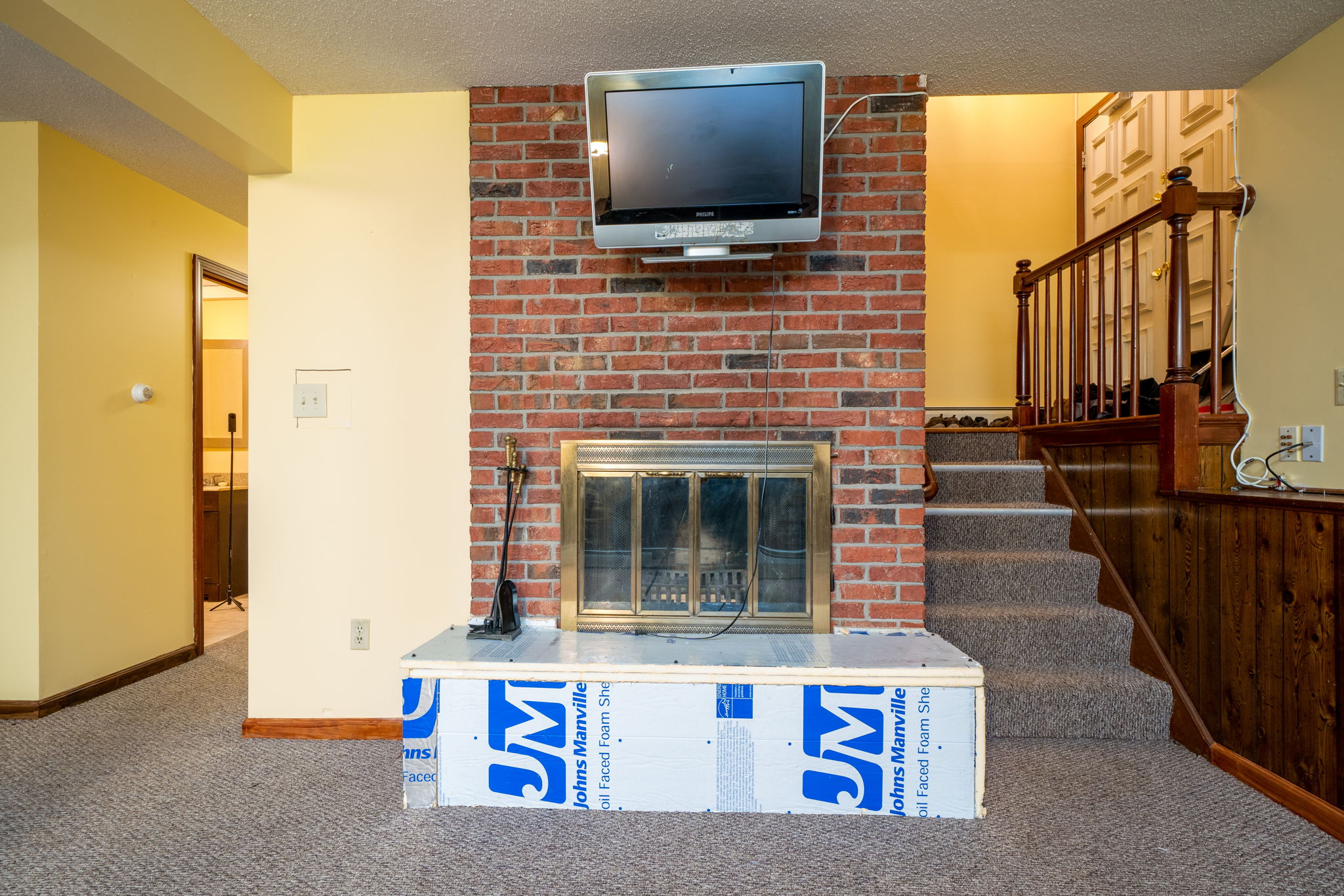 41 Seneca Dr, Meriden, CT 06450, US Photo 36