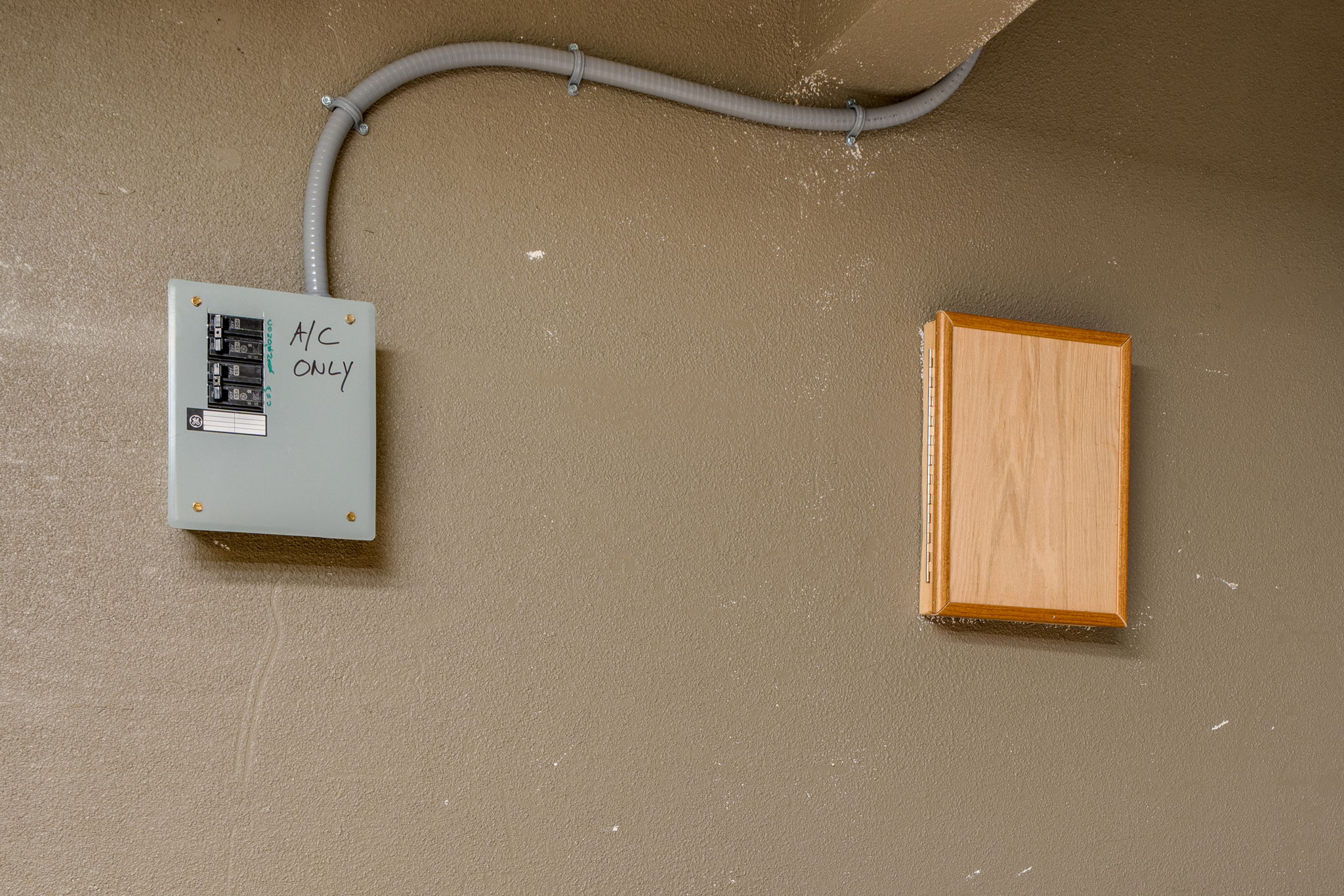 41 Seneca Dr, Meriden, CT 06450, US Photo 47