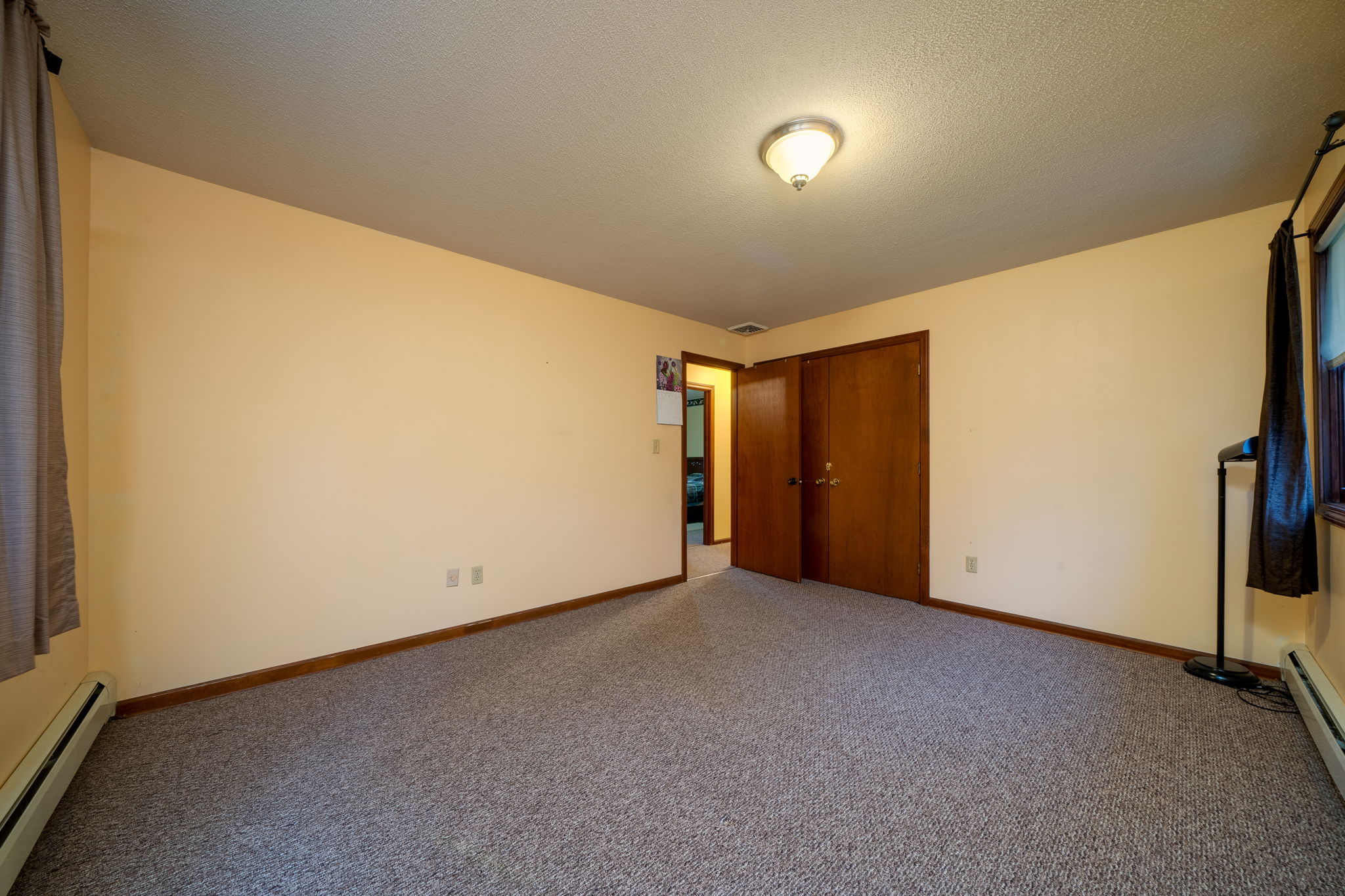 41 Seneca Dr, Meriden, CT 06450, US Photo 27