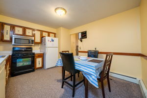 41 Seneca Dr, Meriden, CT 06450, US Photo 20