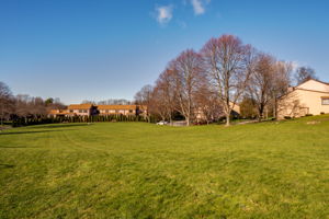 41 Seneca Dr, Meriden, CT 06450, US Photo 52