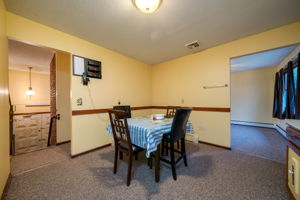 41 Seneca Dr, Meriden, CT 06450, US Photo 18