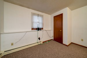 41 Seneca Dr, Meriden, CT 06450, US Photo 41