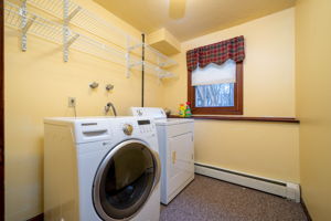 41 Seneca Dr, Meriden, CT 06450, US Photo 42