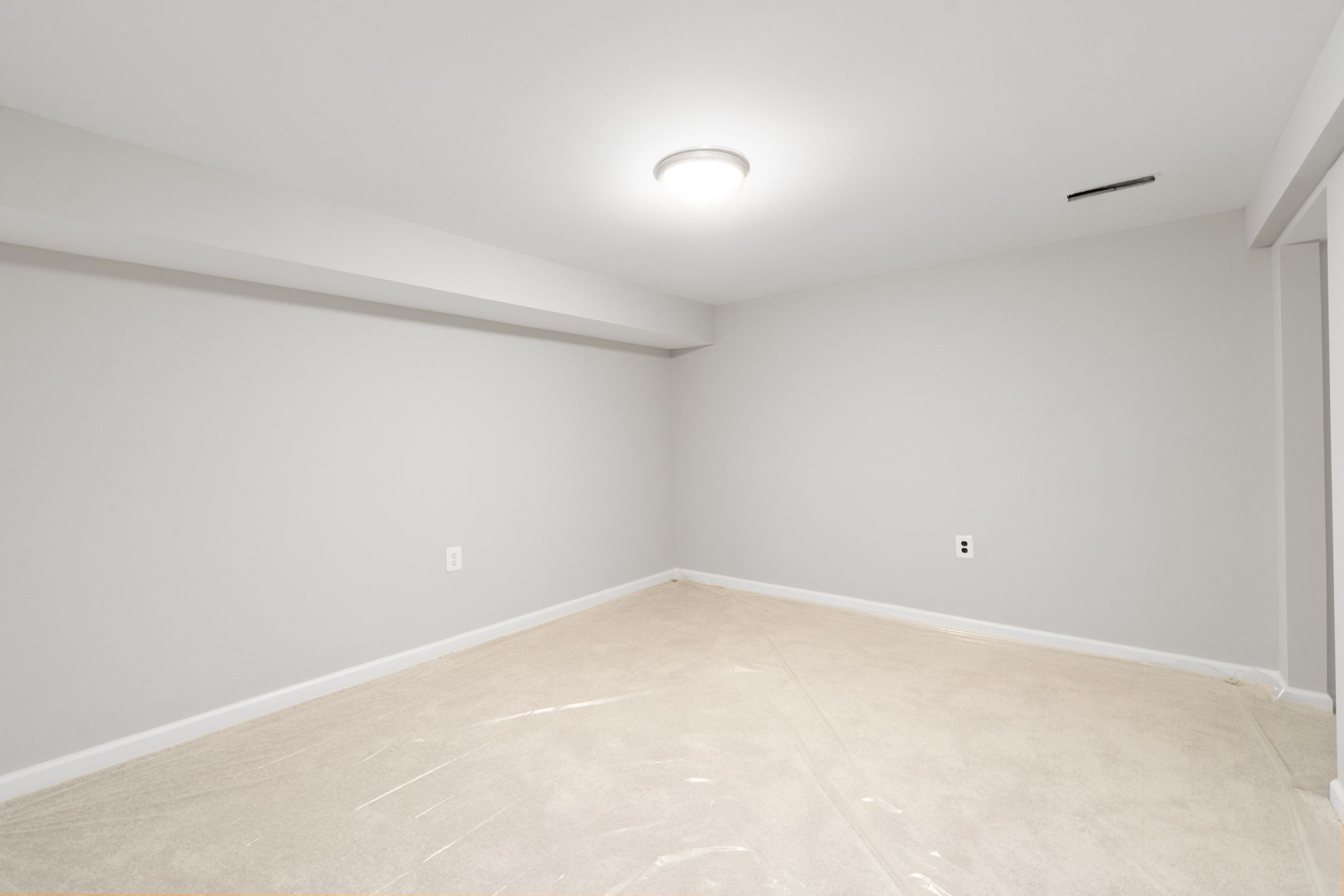 7818 Howard St, Manassas, VA 20111, US Photo 20
