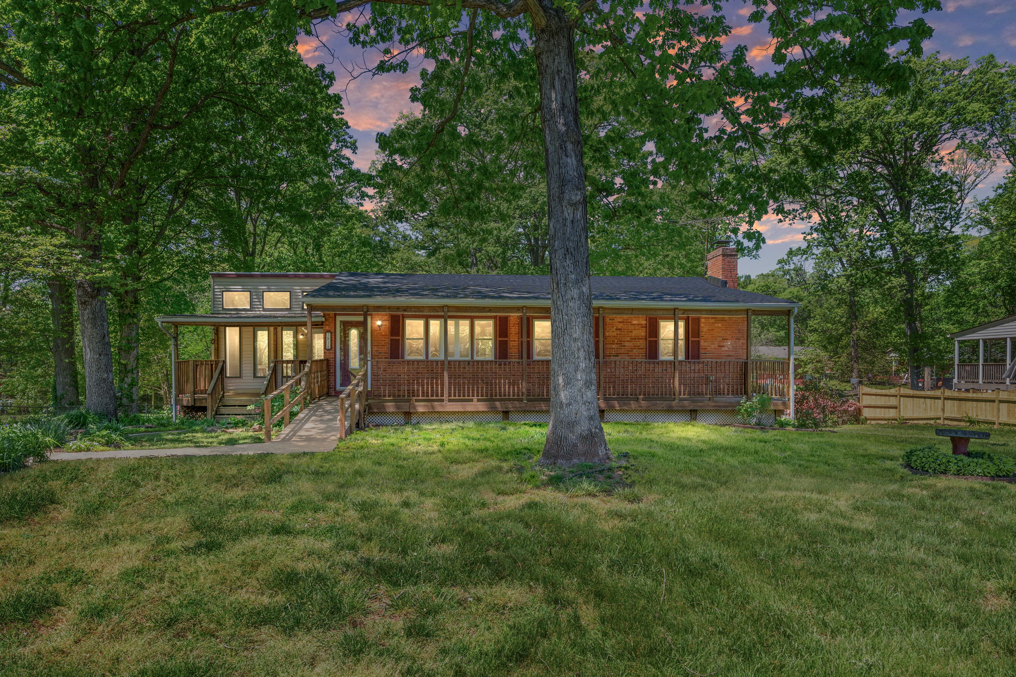 7818 Howard St, Manassas, VA 20111, US