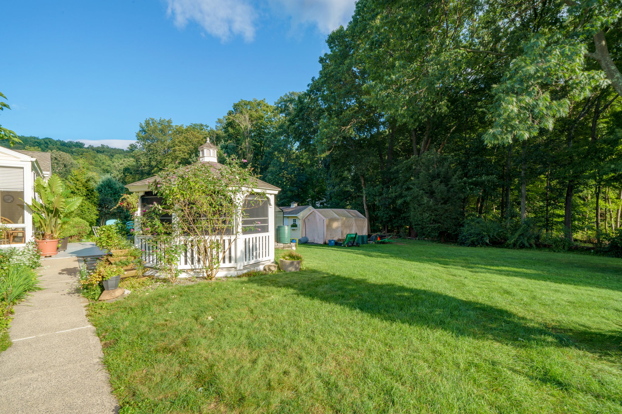 106 Sheffield Place, Southington, CT 06489, USA Photo 3