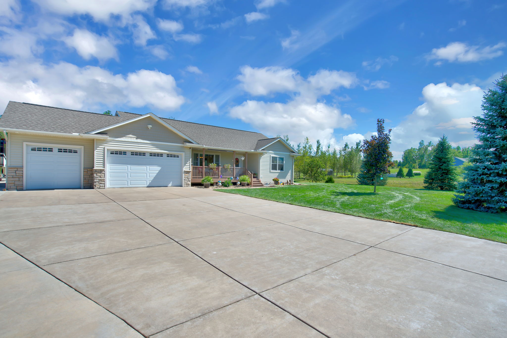 948 235th St, Dresser, WI 54009 Nordy Photography