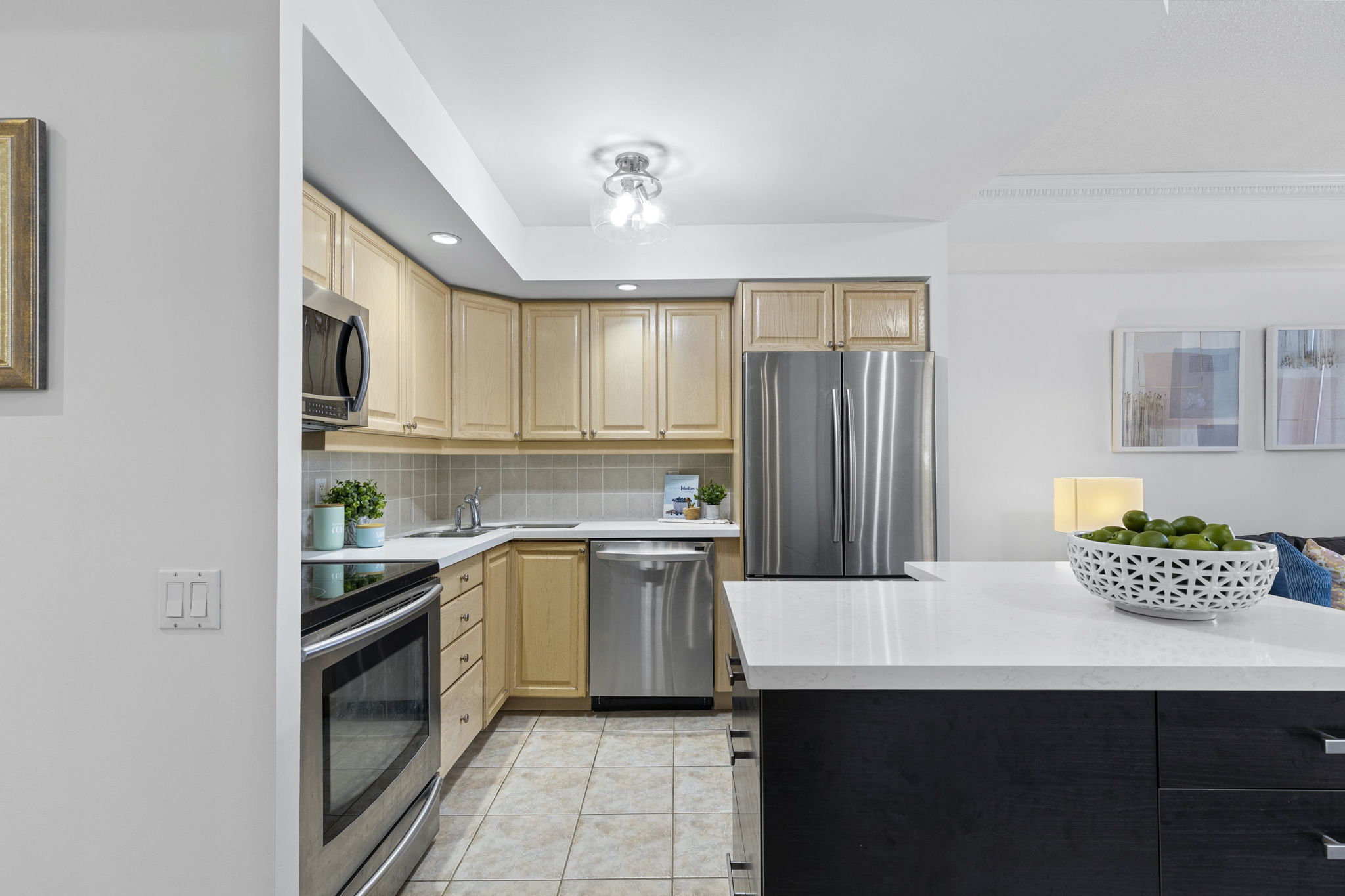 15 Northtown Way, North York, ON M2N 7A2, Canada Photo 4