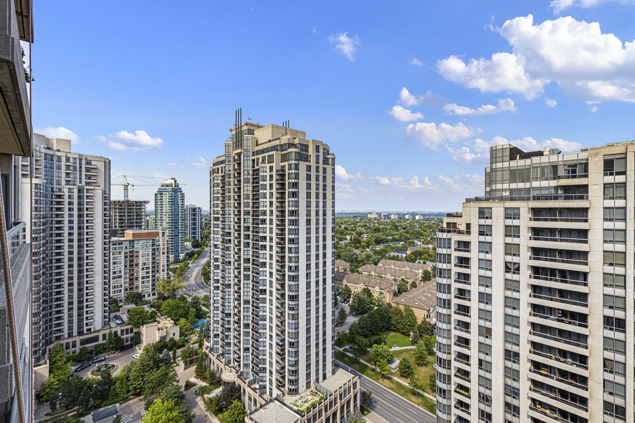 15 Northtown Way, North York, ON M2N 7A2, Canada Photo 22