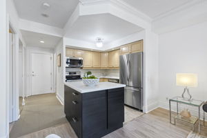 15 Northtown Way, North York, ON M2N 7A2, Canada Photo 4