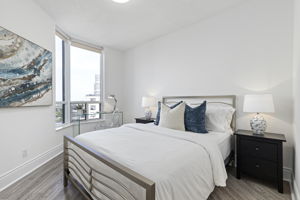15 Northtown Way, North York, ON M2N 7A2, Canada Photo 13