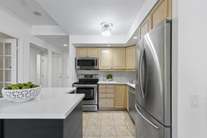 15 Northtown Way, North York, ON M2N 7A2, Canada Photo 5
