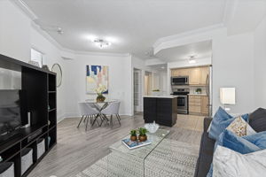 15 Northtown Way, North York, ON M2N 7A2, Canada Photo 9