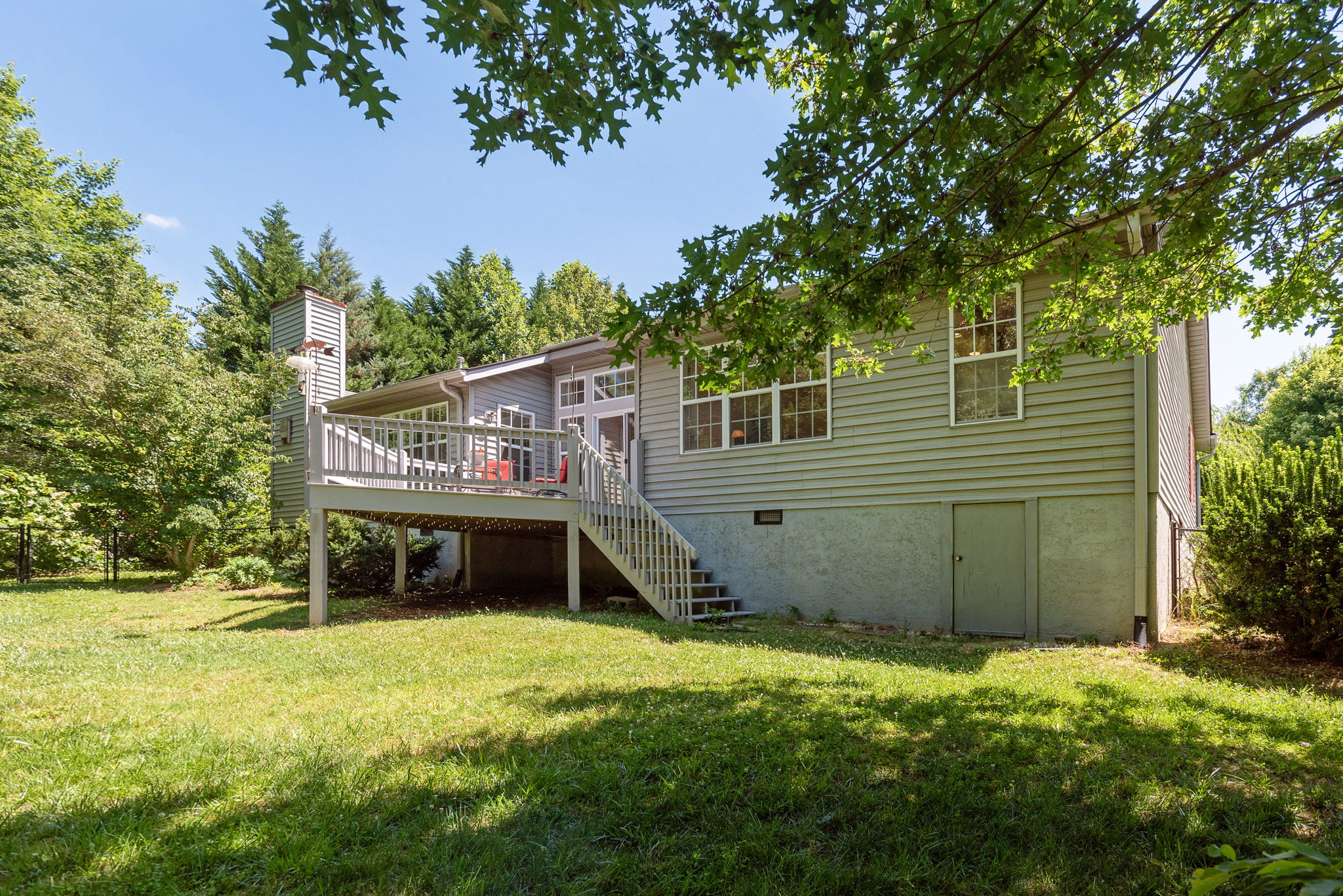 3 Tall Pines Rd, Hendersonville, NC 28739 TCMPhotos