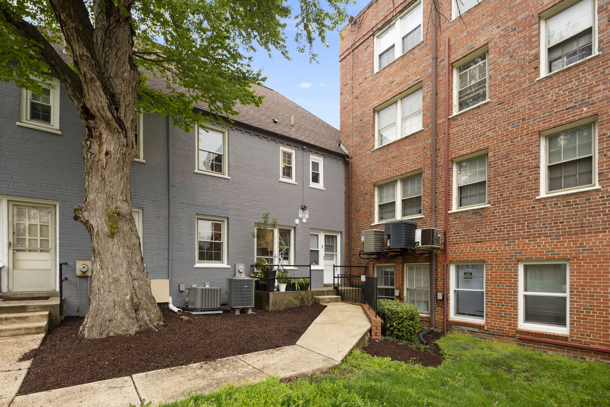 3801 W St SE, Washington, DC 20020, US Photo 41