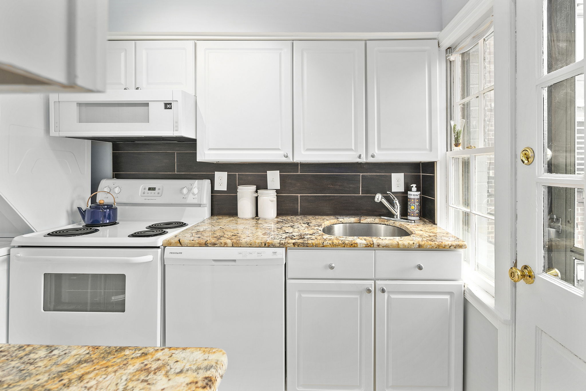 3801 W St SE, Washington, DC 20020, US Photo 18