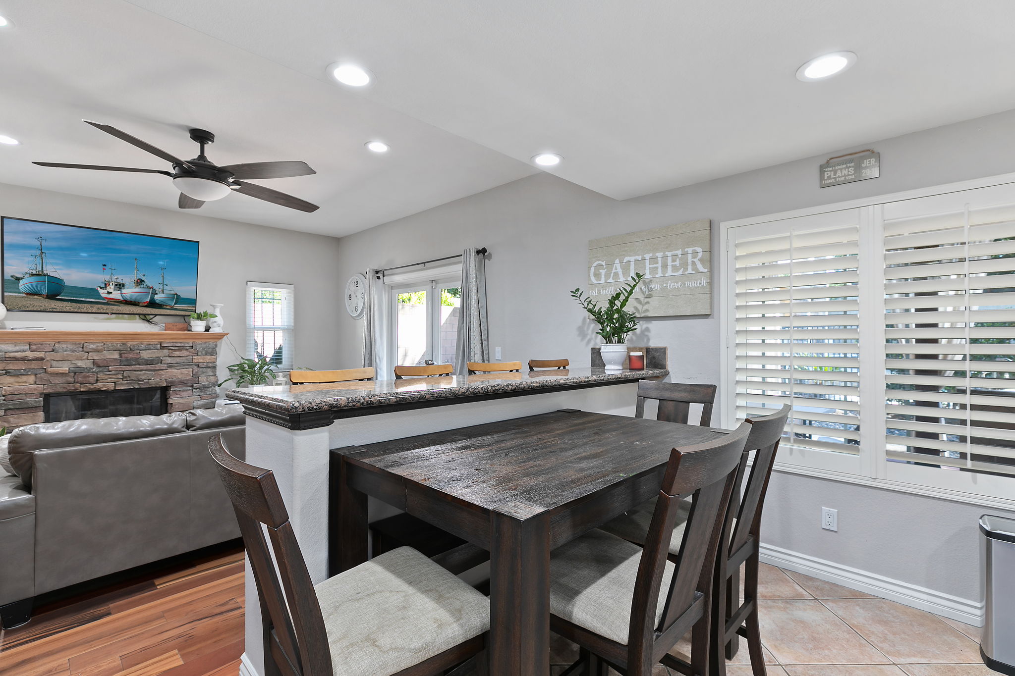 10105 1/2 La Tuna Canyon Rd, Los Angeles, CA 91352, US Photo 22