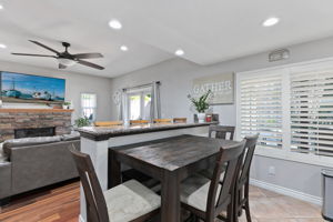 10105 1/2 La Tuna Canyon Rd, Los Angeles, CA 91352, US Photo 21
