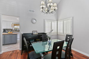 10105 1/2 La Tuna Canyon Rd, Los Angeles, CA 91352, US Photo 17