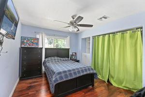 10105 1/2 La Tuna Canyon Rd, Los Angeles, CA 91352, US Photo 33