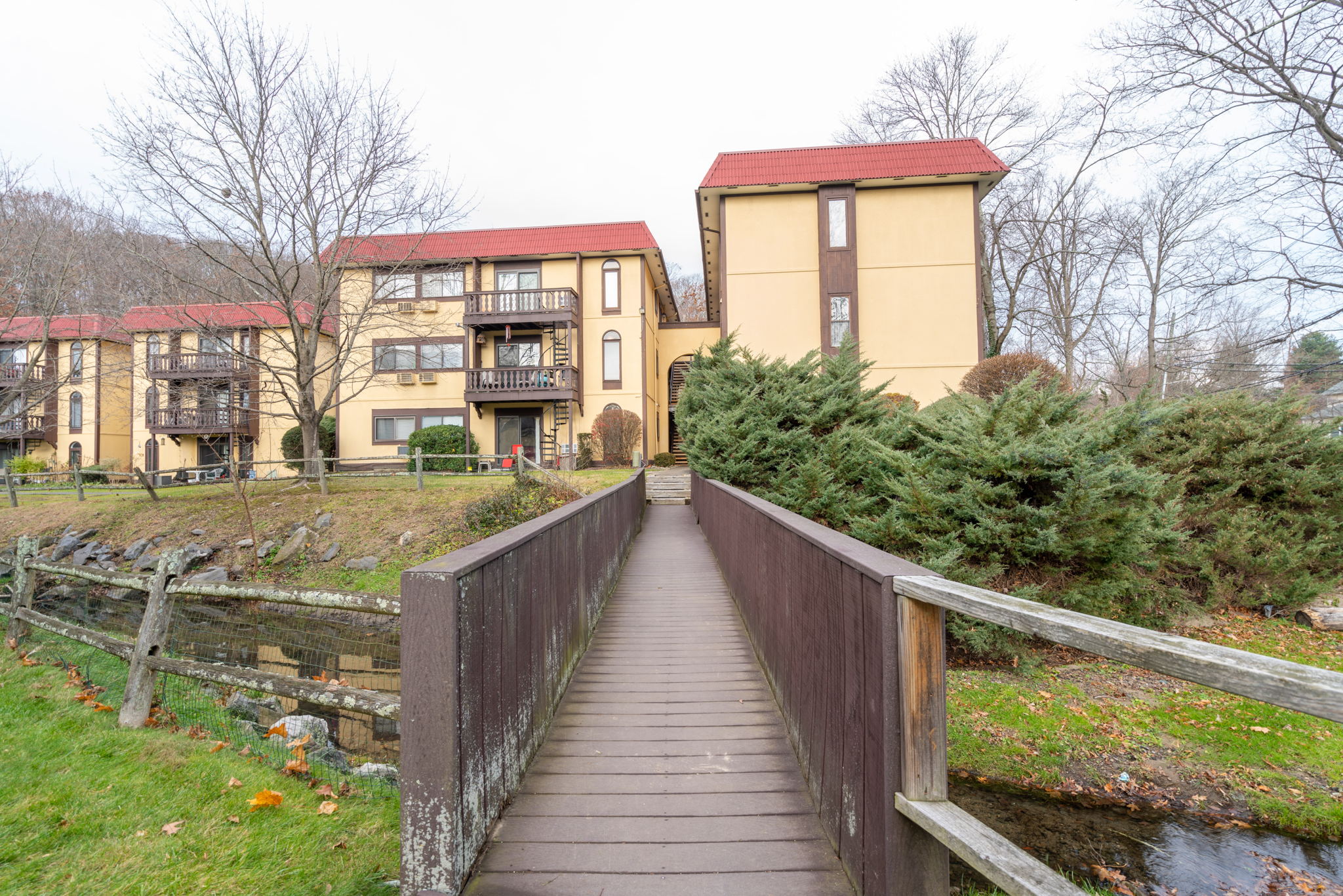 3 Granada Crescent, White Plains, NY 10603 VisionAir Photography