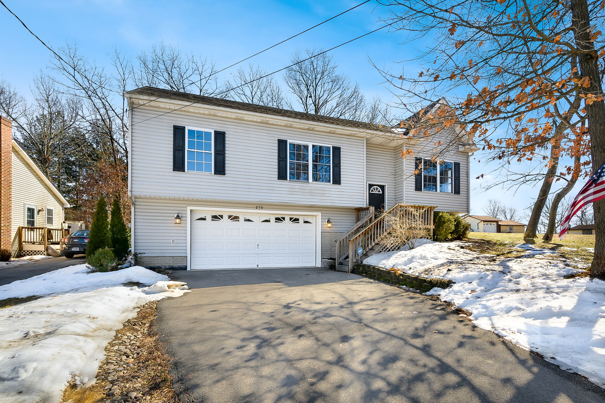 275 Greenwood Rd, Winchester J Dunlap Photo