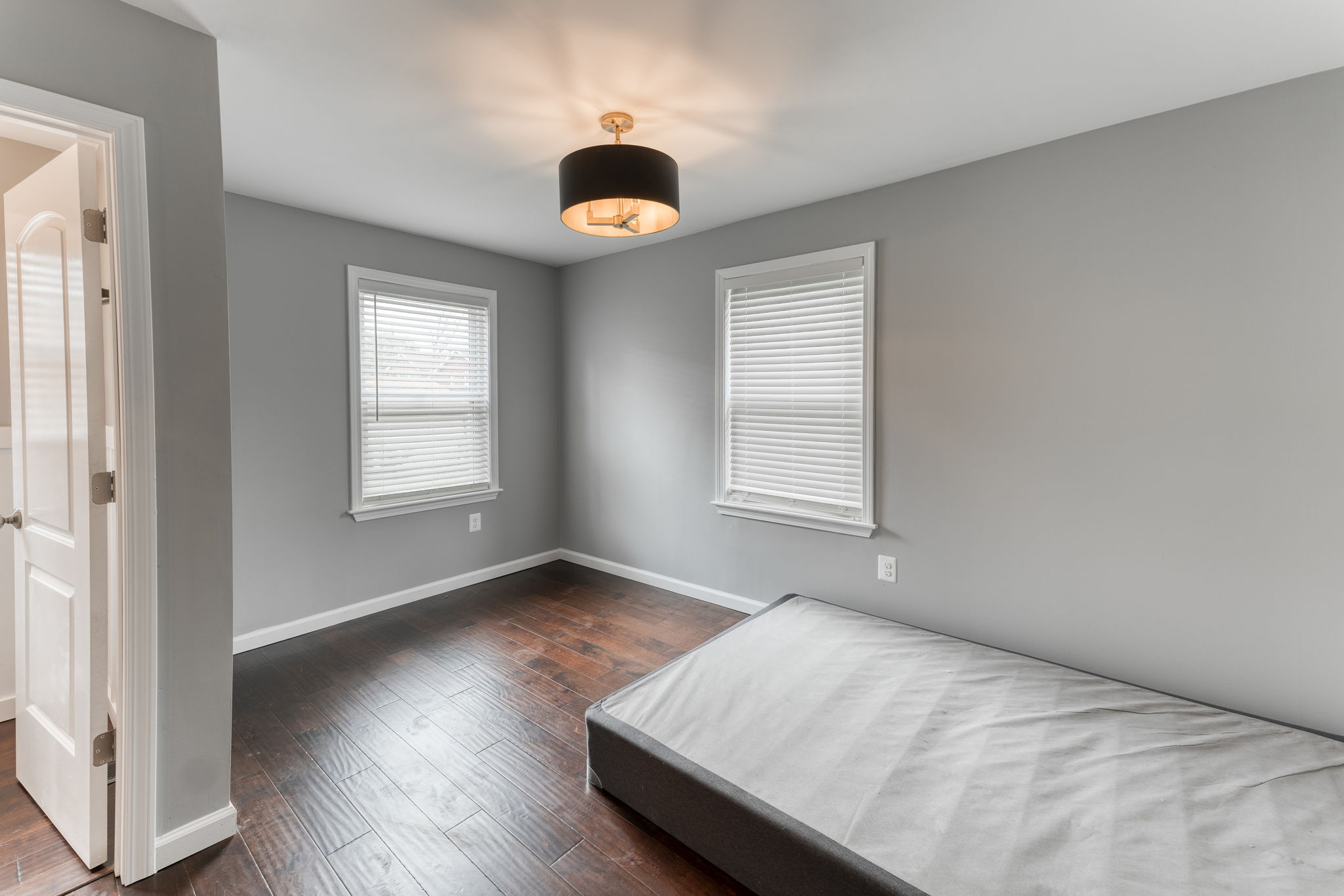 6837 Julian Ave, University City, MO 63130, USA Photo 28