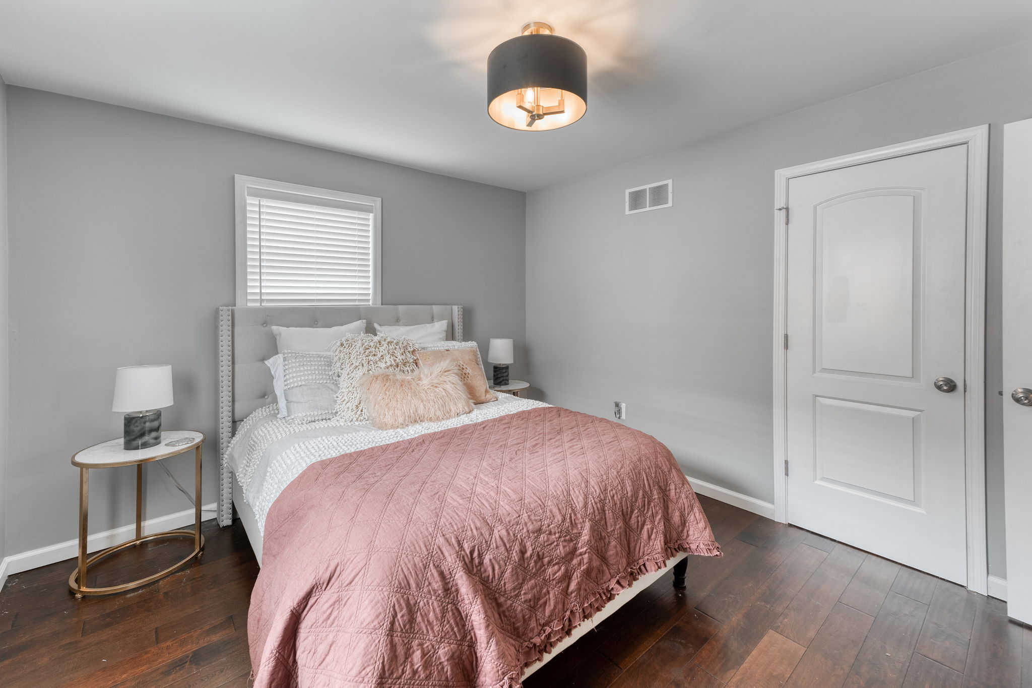 6837 Julian Ave, University City, MO 63130, USA Photo 18