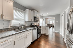 6837 Julian Ave, University City, MO 63130, USA Photo 25