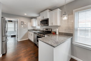 6837 Julian Ave, University City, MO 63130, USA Photo 23